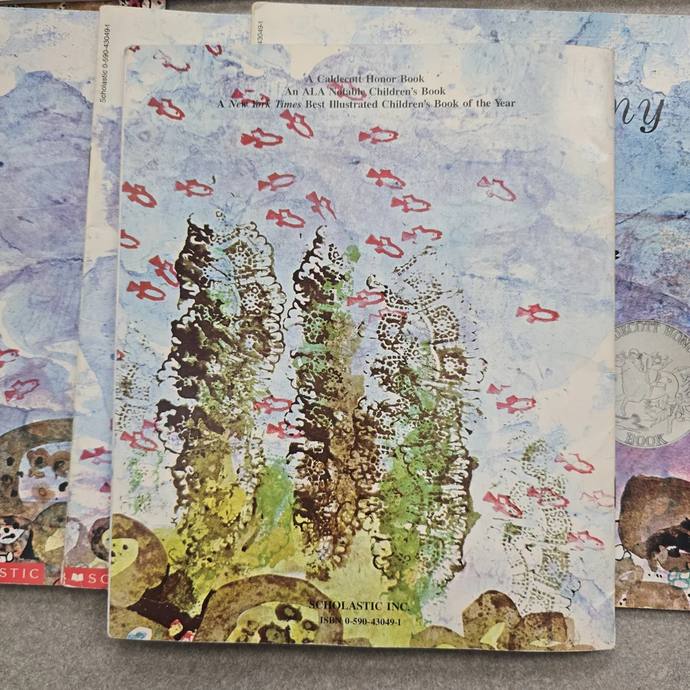 Scholastic Swimmy Book About A Swirly A Fish Set of 14 Books By Leo Lionni